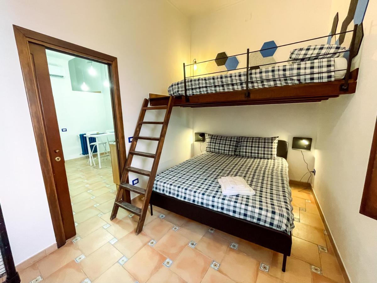 La Casina Di Luna Trani Exterior photo